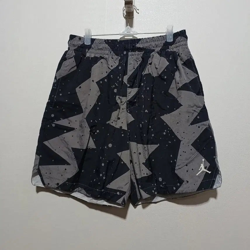 [BUNJANG] Nike Jordan Men's Shorts L / 나이키 조던 남성 반바지 L (26A1652)