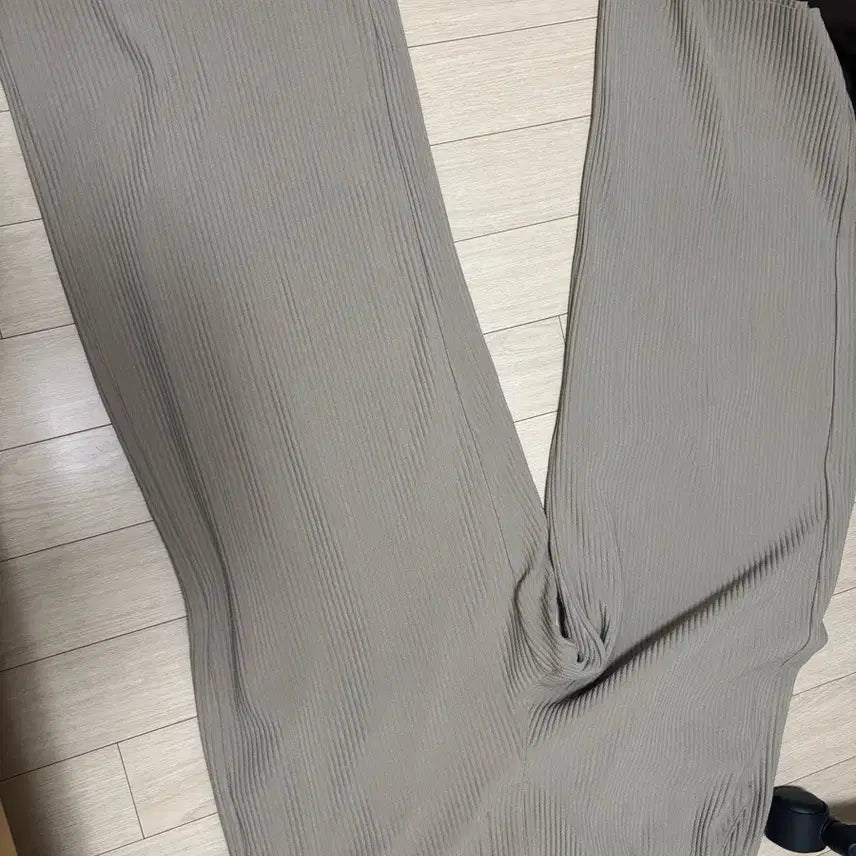 [BUNJANG] TOPTEN Straight Fit Cotton Pants / 탑텐 스트레이트 바지