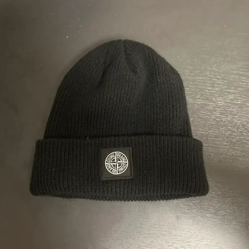 [BUNJANG] Stone Island Black Beanie / 스톤 비니