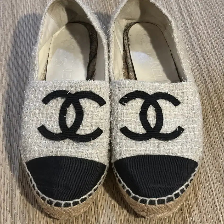 [BUNJANG] Chanel Tweed Espadrille Mules Size 35 / 샤넬 트위드 에스파듀 뮬 35