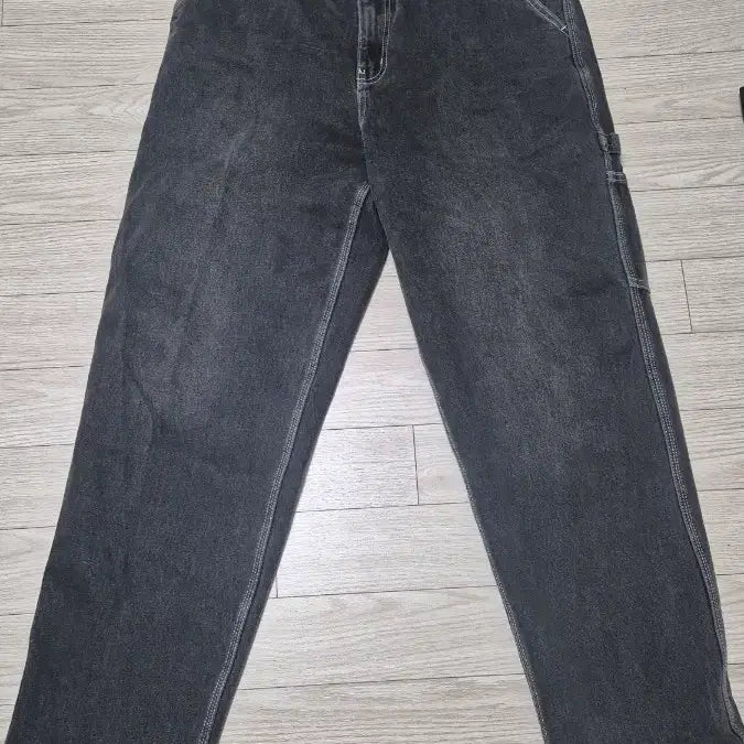 [BUNJANG] Outstanding Black Denim Jeans / 아웃스탠딩  바지