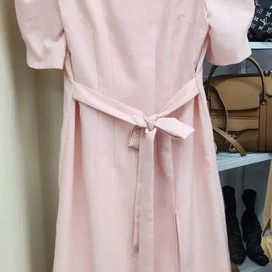 [BUNJANG] Naneumari Pink Puff Sleeve Dress / 새상품 나는마리 핑크 퍼프소매 원피스  55  66  통동66까지