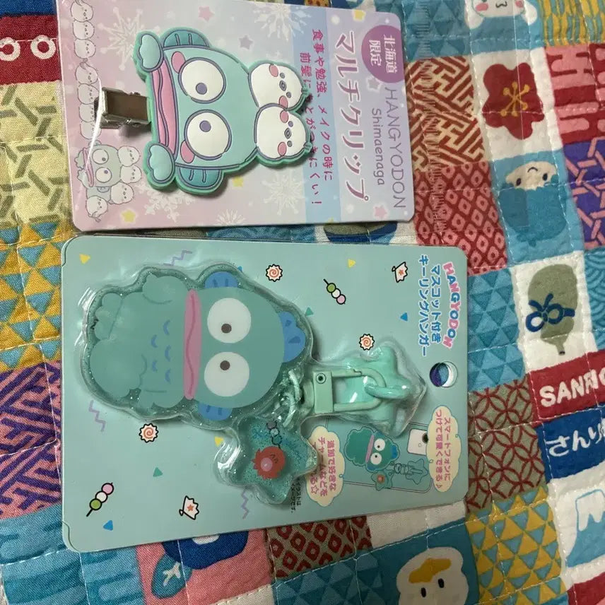 [BUNJANG] Sanrio Hangyodon Limited Edition Hairpin & Glitter Phone Charm Bundle Set / 산리오 한교동 폰키링, 한정 머리핀 일괄판매