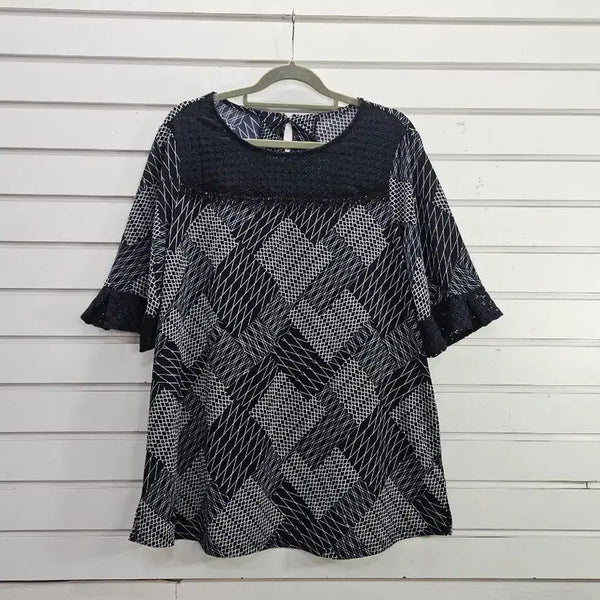 [BUNJANG] Patterned Lace Detail Blouse for Women / 패턴무늬 레이스포인트  부인복 블라우스/보물찾기천사