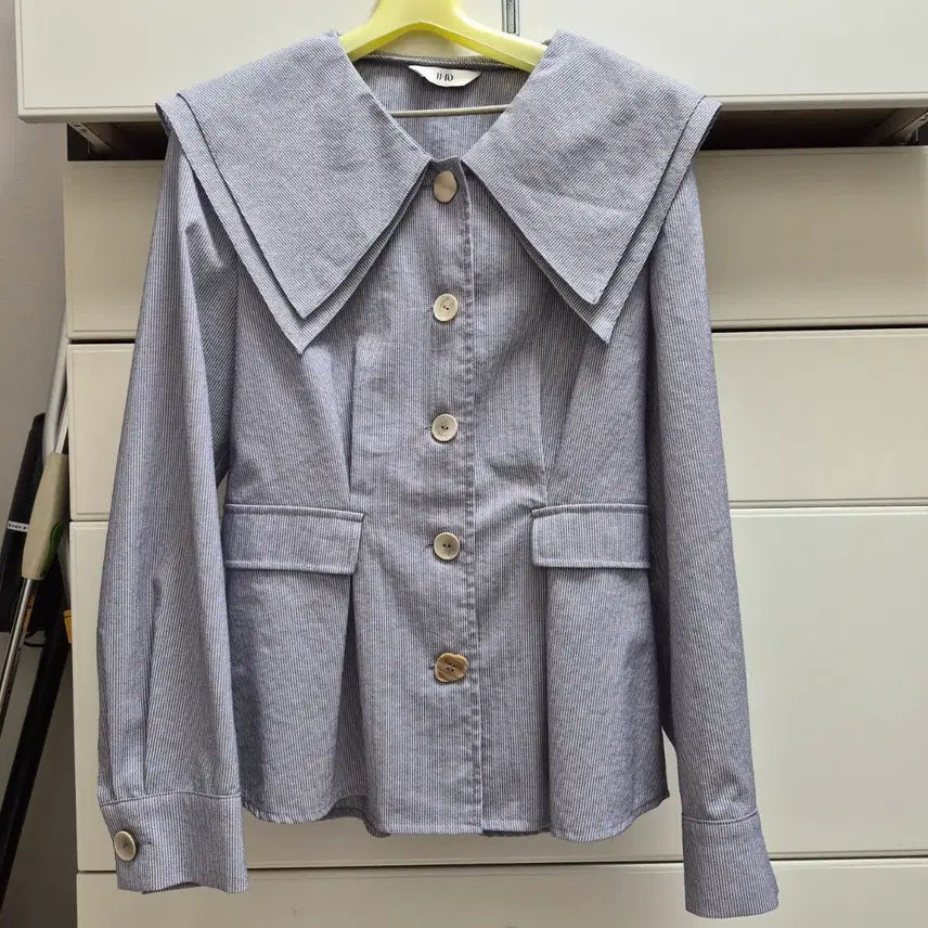[BUNJANG] JJ.ro Zigot Striped Blouse / JJ.ro 지고트 스트라이프 브라우스