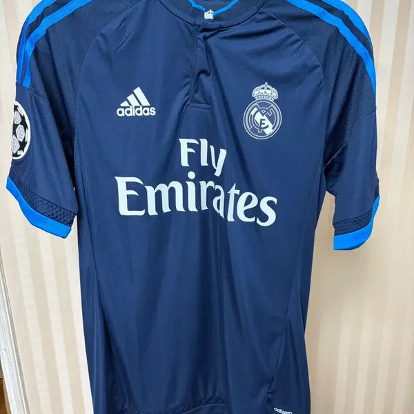 [BUNJANG] Real Madrid Sergio Ramos Authentic Champions League Full Patch Jersey (Medium) / 레알마드리드 no.4 라모스 어센틱 챔스 풀패치