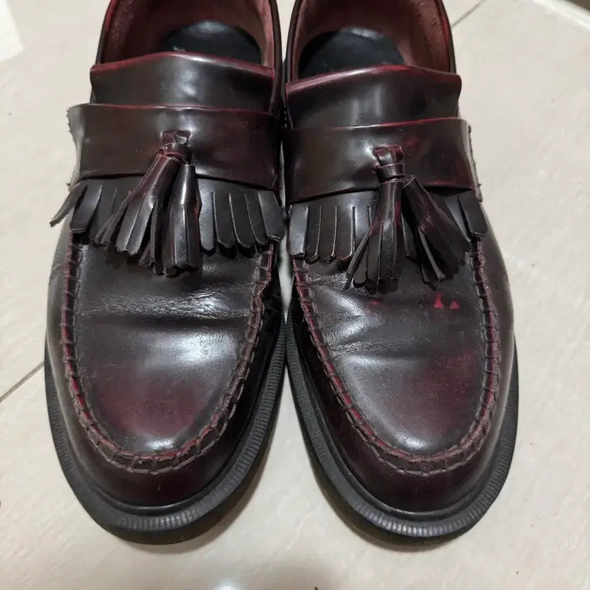 [BUNJANG] Dr. Martens Tassel Loafers Burgundy / 닥터마틴 로퍼