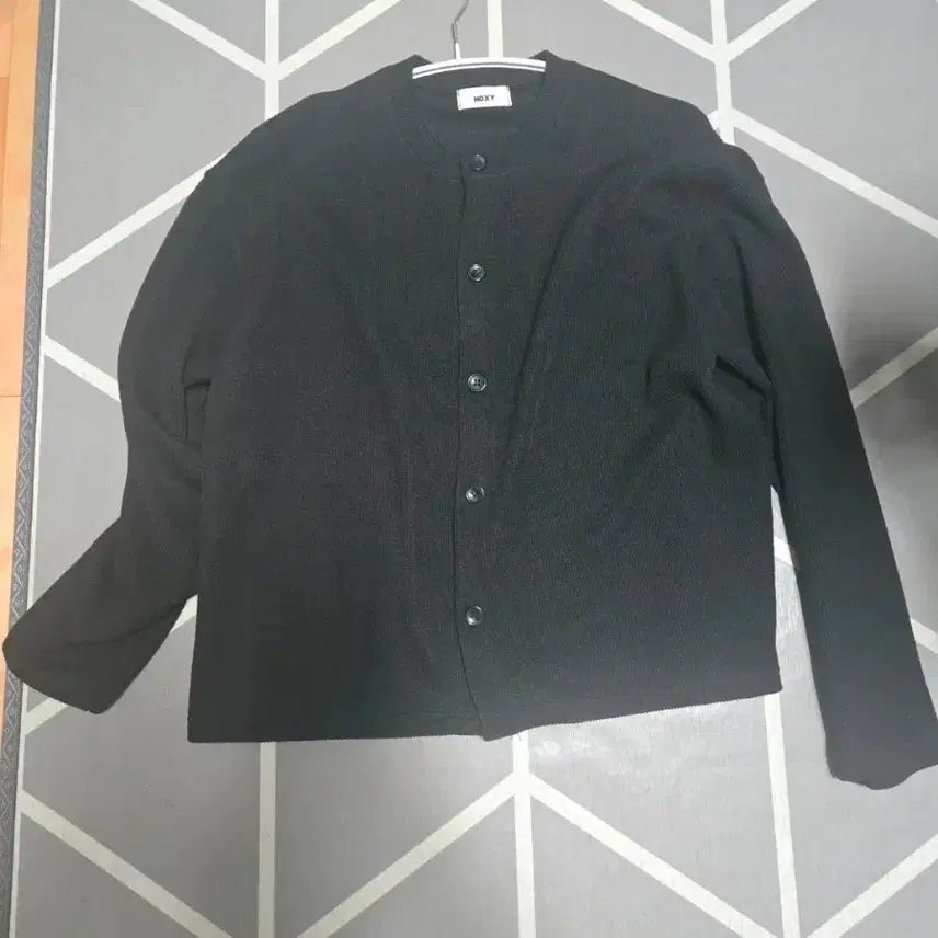 [BUNJANG] Black Cardigan / 블랙 가디건
