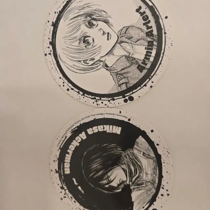 [BUNJANG] Attack on Titan Armin & Mikasa Cup Holder Set / 진격의 거인 아르민 미카사 컵홀더