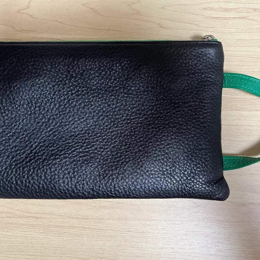 [BUNJANG] Black & Green Genuine Leather Pouch Bag Handbag / 소가죽 파우치백 핸드백