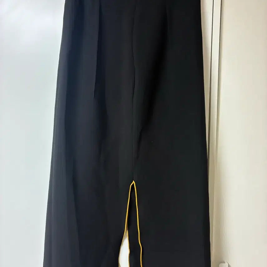 [BUNJANG] Guiltfree Side Slit Long Skirt / Guiltfree 길트프리 옆트임 롱 스커트