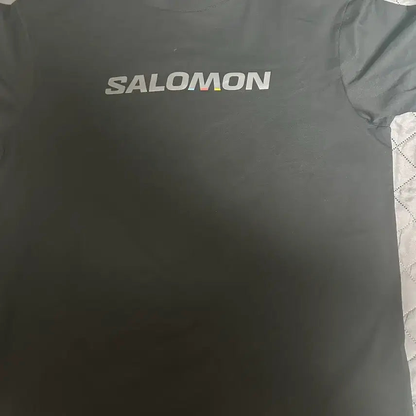 [BUNJANG] Salomon Short Sleeve T-Shirt Black L / 살로몬 반팔티 블랙 L 팔아요