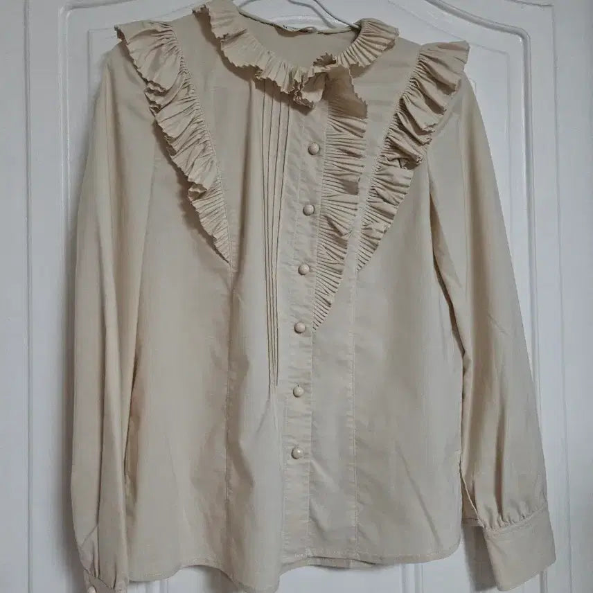 [BUNJANG] Michaa Frill Blouse with Pintuck Detail / it MICHAA  프릴 블라우스 핀턱주름 상태굿 셔츠