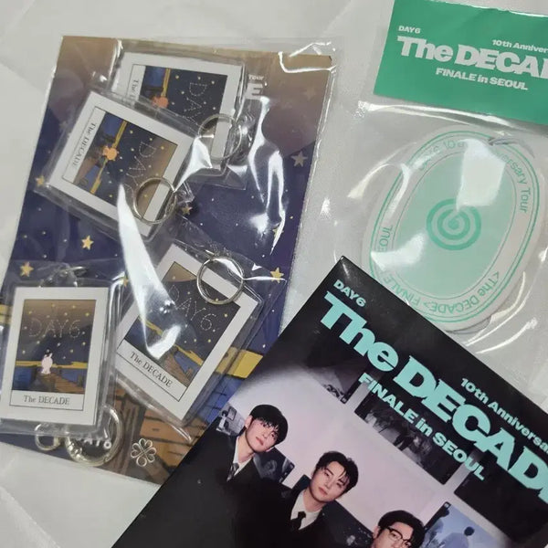 [BUNJANG] DAY6 Encore Concert Fan Gift + Entry Kit (Mid-Concert) / 데이식스 앙콘 팬기프트+입장 키트(중콘)
