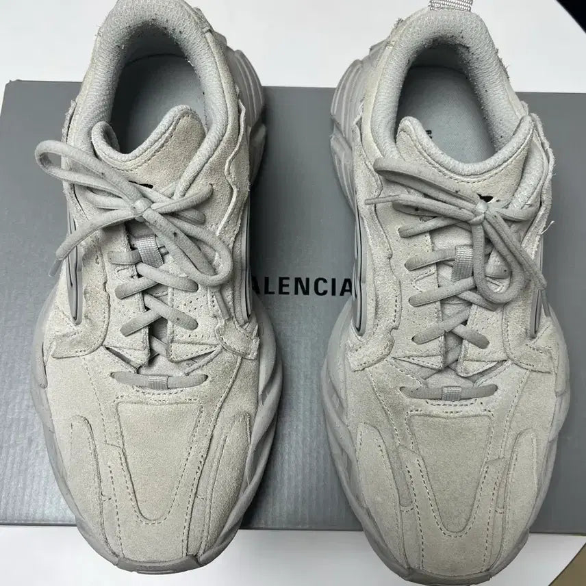 [BUNJANG] Balenciaga Monday Shoes Suede Grey Size 41 / 발렌시아가 먼데이슈즈 스웨이드 그레이 41사이즈