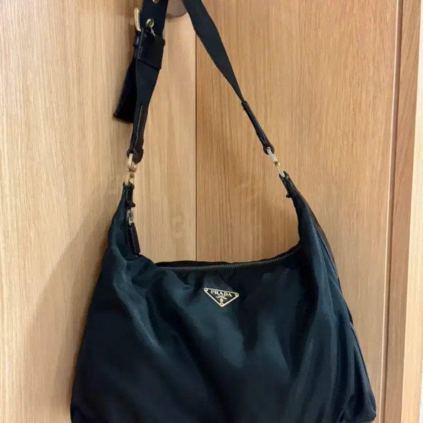 [BUNJANG] Prada Hobo Bag (Premium Line) / [정품] 프라다 호보백(고급라인)
