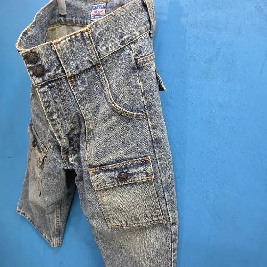 [BUNJANG] Levi's Japan 2001 Acid Wash Cargo Denim Bermuda Shorts / 2001년산 리바이스 재팬 애시드 워시 카고 데님 버뮤다 반바지 28