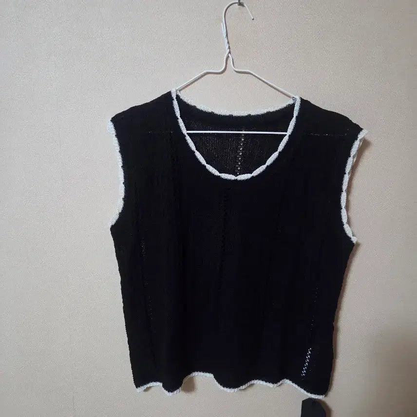 [BUNJANG] LAP Summer Knit Vest Black / LAP여름니트조끼(최근 구매후 미착용)원가 49900원