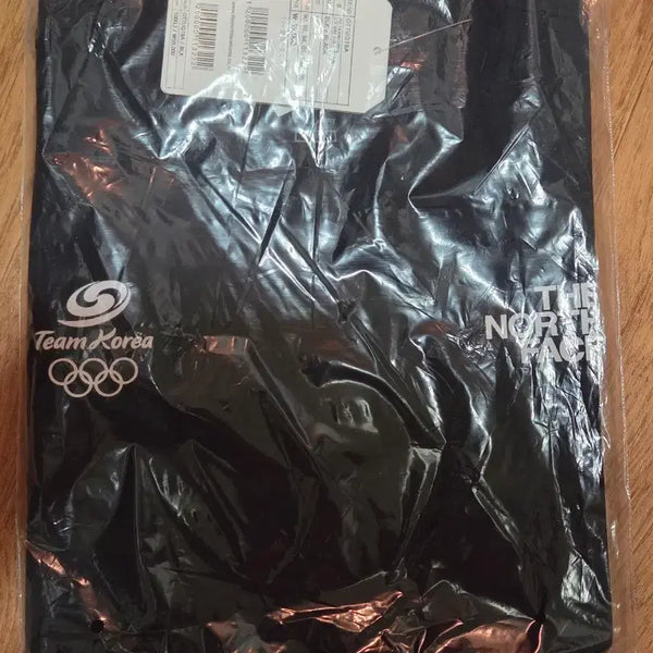[BUNJANG] The North Face Team Korea T-Shirt Black Size 100 / 노스페이스 팀코리아 반팔티 블랙 100사이즈