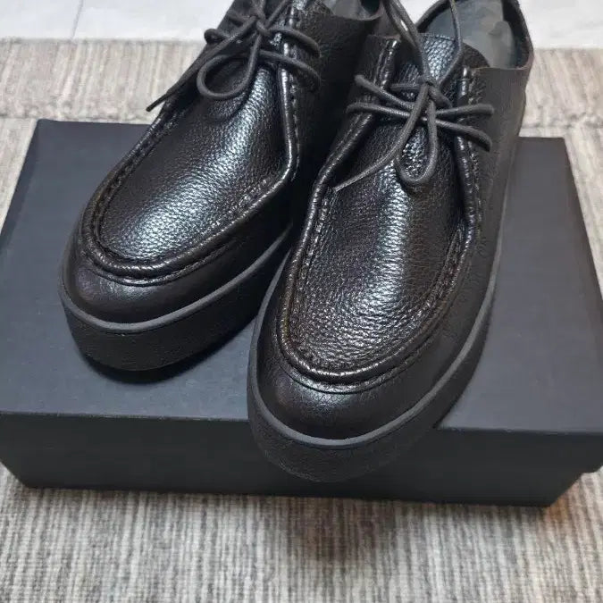 [BUNJANG] Massimo Dutti Brown Leather Sneakers / 마시모두띠 브라운 레더 스니커즈 280