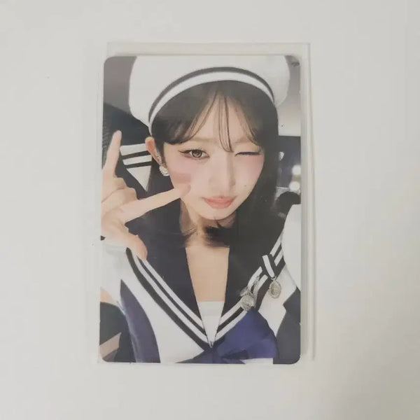 [BUNJANG] IVE Rei Wemusic Lucky Draw Photocard / 아이브 레이 위드뮤 럭키드로우 럭드 리바이브 포카 포토카드 마린룩