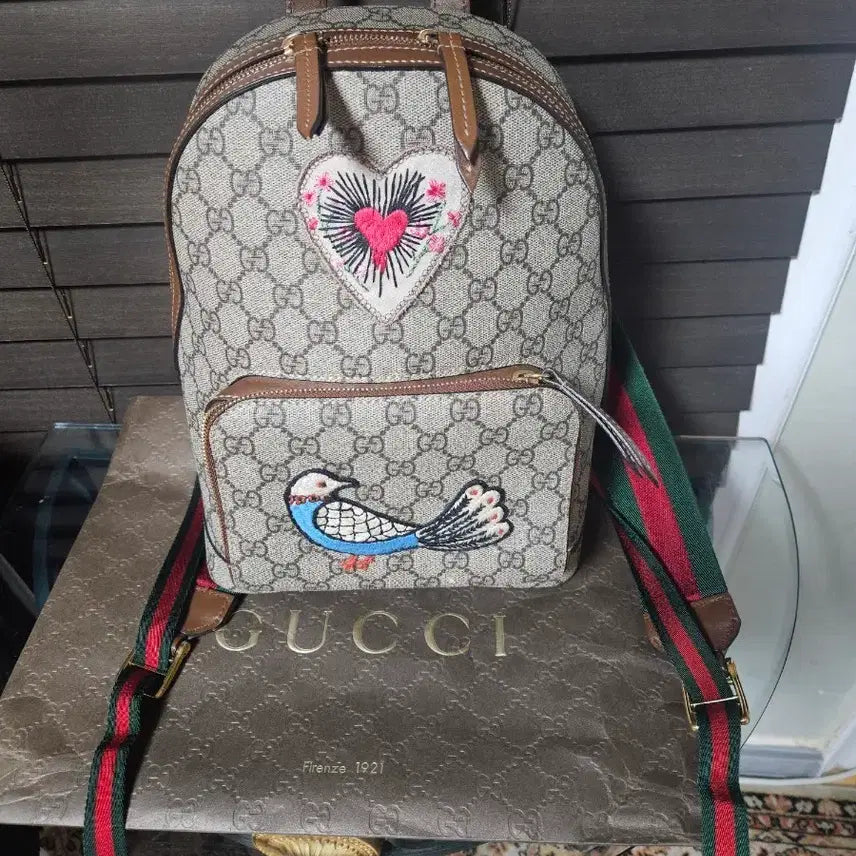 [BUNJANG] Gucci GG Supreme Canvas Backpack / 구찌 정품 GG 수프림 캔버스 캔버스 백팩