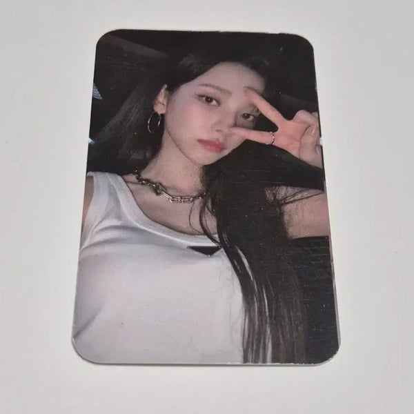 [BUNJANG] Aespa Karina MAIATI FILM UP CGV Photocard / 에스파 카리나 UP 마이아티필름 cgv 영화 특전 포카