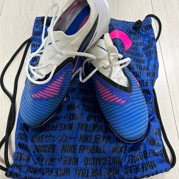 [BUNJANG] Nike Phantom Football Boots 280 + Boot Bag / 나이키 팬텀 축구화 280 + 축구화 주머니 (실착 2번)