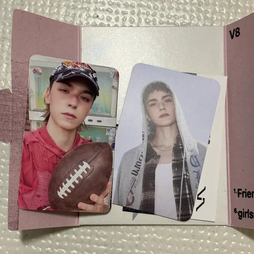 [BUNJANG] Seventeen V8 Weverse Ver. Vernon Photocard / 세븐틴 V8 위버스반_버논