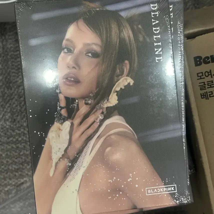 [BUNJANG] BLACKPINK Lisa DEADLINE Album (Sealed) / 미개봉 새상품 블랙핑크 블핑 앨범 데드라인 블랙 핑크 리사