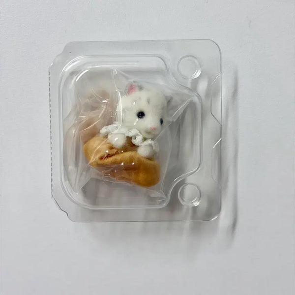 [BUNJANG] Sylvanian Families Kuji Happy Sweets G Prize Snow Leopard New / 실바니안 쿠지 해피스위츠 G상 설표 신상