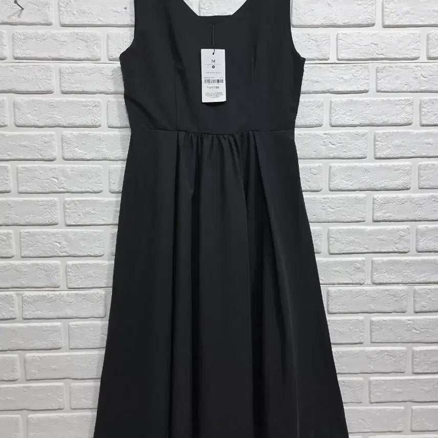 [BUNJANG] Mixxo Sleeveless Dress M (55-66) / 택새상품 믹쏘 나시 원피스 m(55ㅡ66)