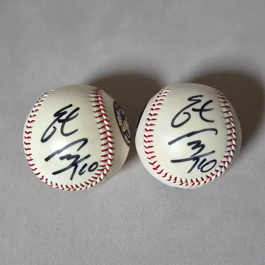 [BUNJANG] Ex-Kia Tigers Han Ki-joo Signed Baseball / 전 기아타이거즈 한기주 싸인볼