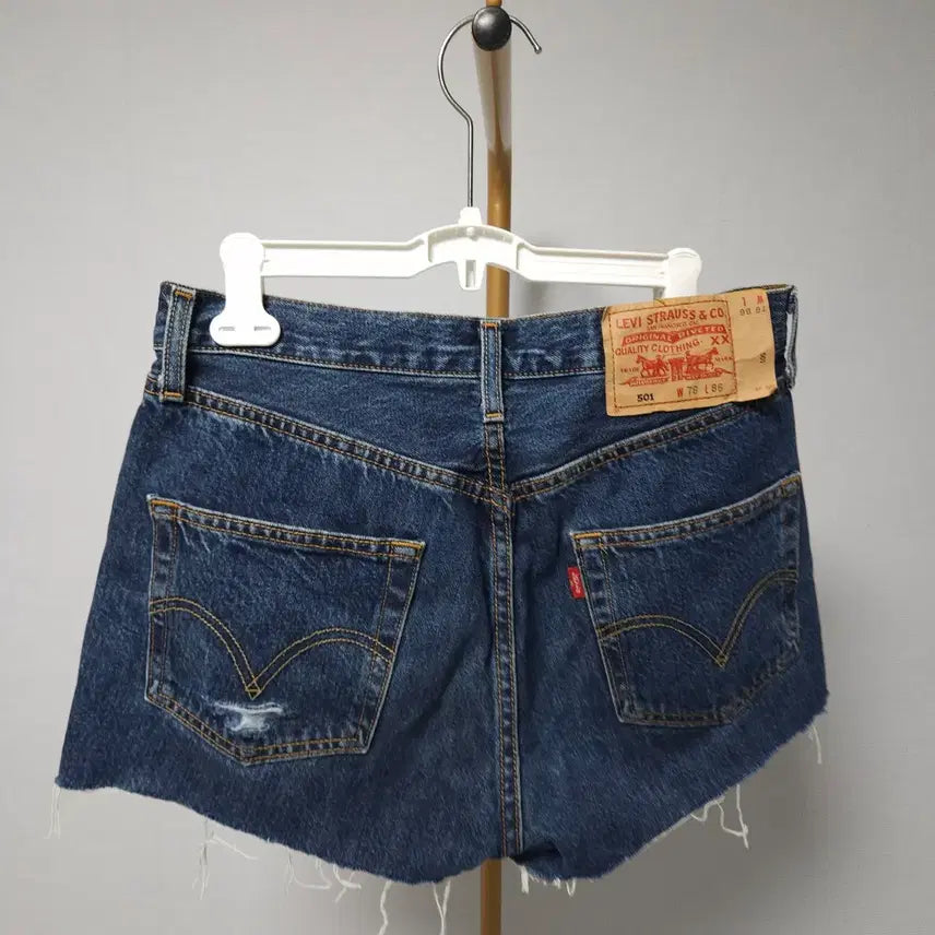 [BUNJANG] Levi's 501 Custom Denim Shorts Size 30 / 30 ) 리바이스 501 커스텀 청 반바지