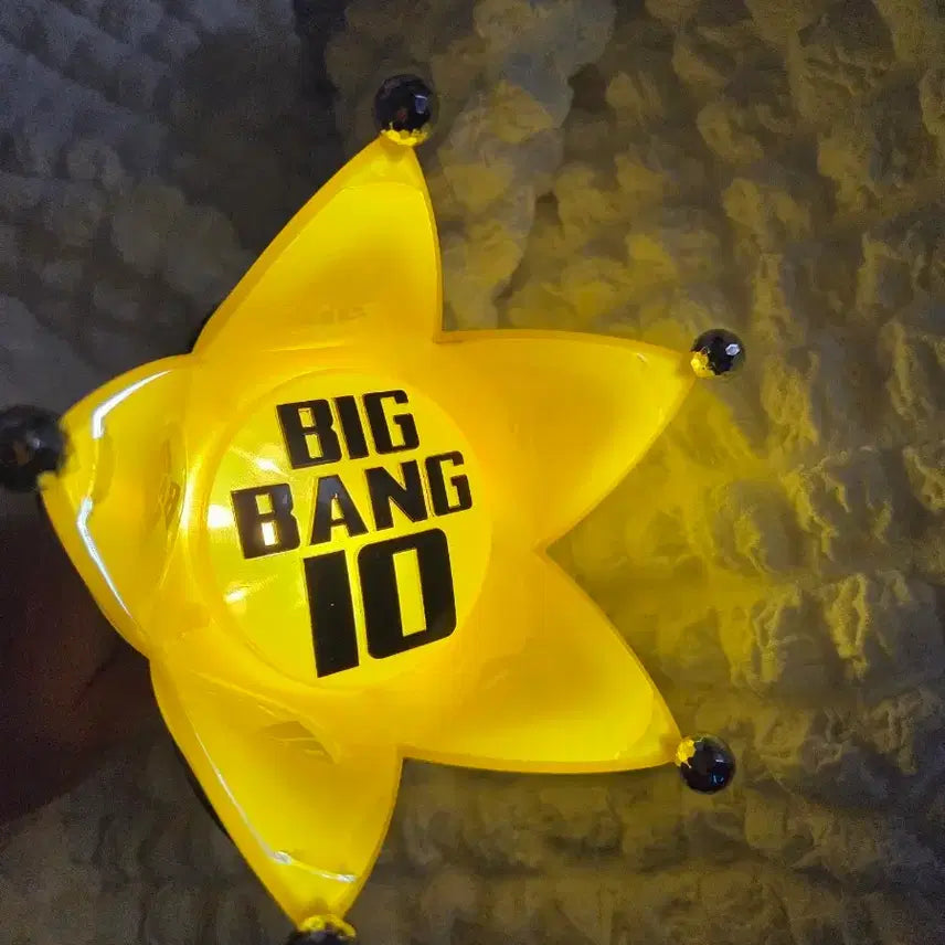 [BUNJANG] BIGBANG 10th Anniversary White Lightstick / 뱅봉 10주년 빅뱅응원봉 흰색 화이트 (깜빡거림, 구슬 5개 다 있음)