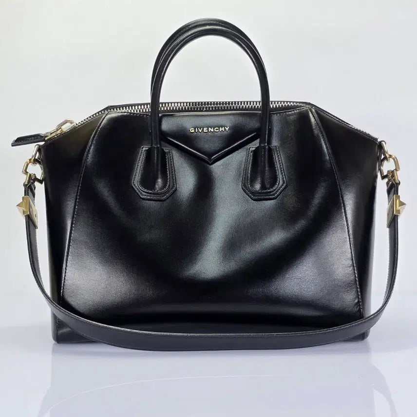 [BUNJANG] Givenchy Antigona Top Handle Bag / 지방시 안티고나 탑 핸들 백