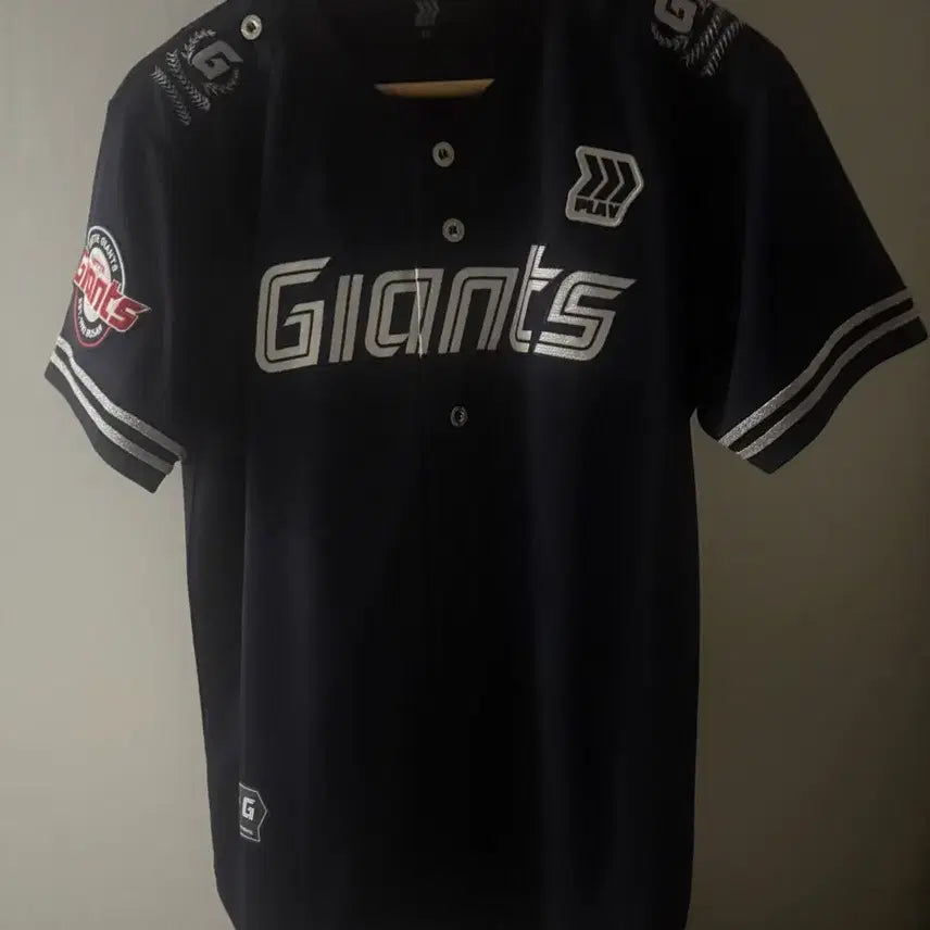 [BUNJANG] Lotte Giants Jeon Jun-woo Authentic Baseball Jersey Size 90 / 롯데자이언츠 전준우 공군 어센틱 유니폼 90 판매