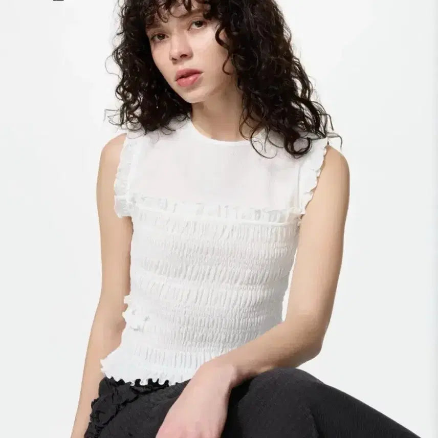 [BUNJANG] Uniqlo Cecilia Bahnsen Shirring Tee Sleeveless / 유니클로 세실리아 반센 셔링 티 슬리브리스 당일배송