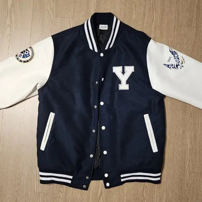 [BUNJANG] Yonsei University Varsity Jacket / 연세대 과잠