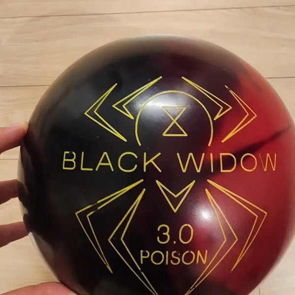 [BUNJANG] Black Widow 3.0 Poison 15lb Two-Finger 3-Handed Bowling Ball / 블랙위도우 3.0 포이즌 15p 투핑거 덤리스 투핸드