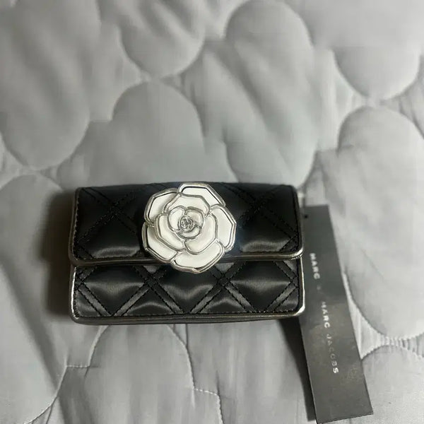 [BUNJANG] Marc Jacobs Black Flower Mini Crossbody Card Holder / [새상품] 마크제이콥스 블랙 플라워 미니 크로스백 카드지갑