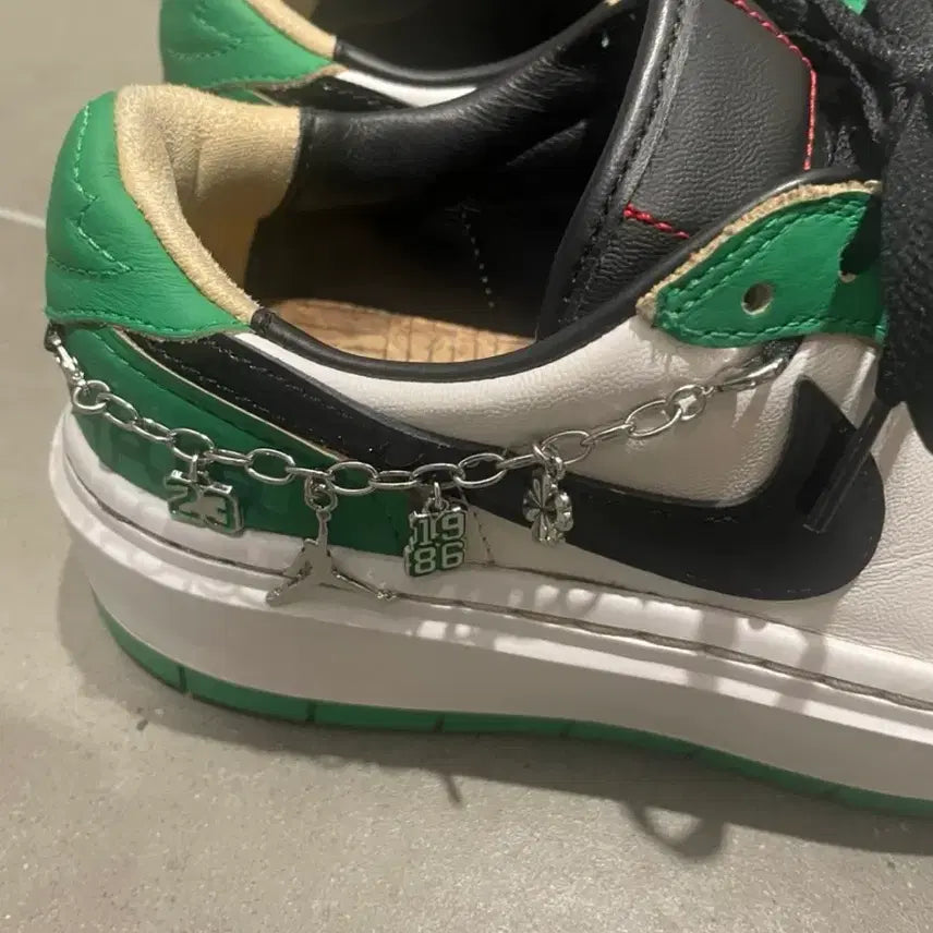 [BUNJANG] Nike Jordan 1 Elevate Low SE Lucky Green Sneakers (Size 250) / 나이키 조던1 엘리베이트 로우 SE 럭키그린 250