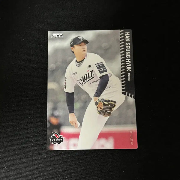 [BUNJANG] KT Wiz Han Seung-hyuk 2026 SCC Home Base Card / [kt 위즈] 2026년도 scc 한승혁 홈 베이스