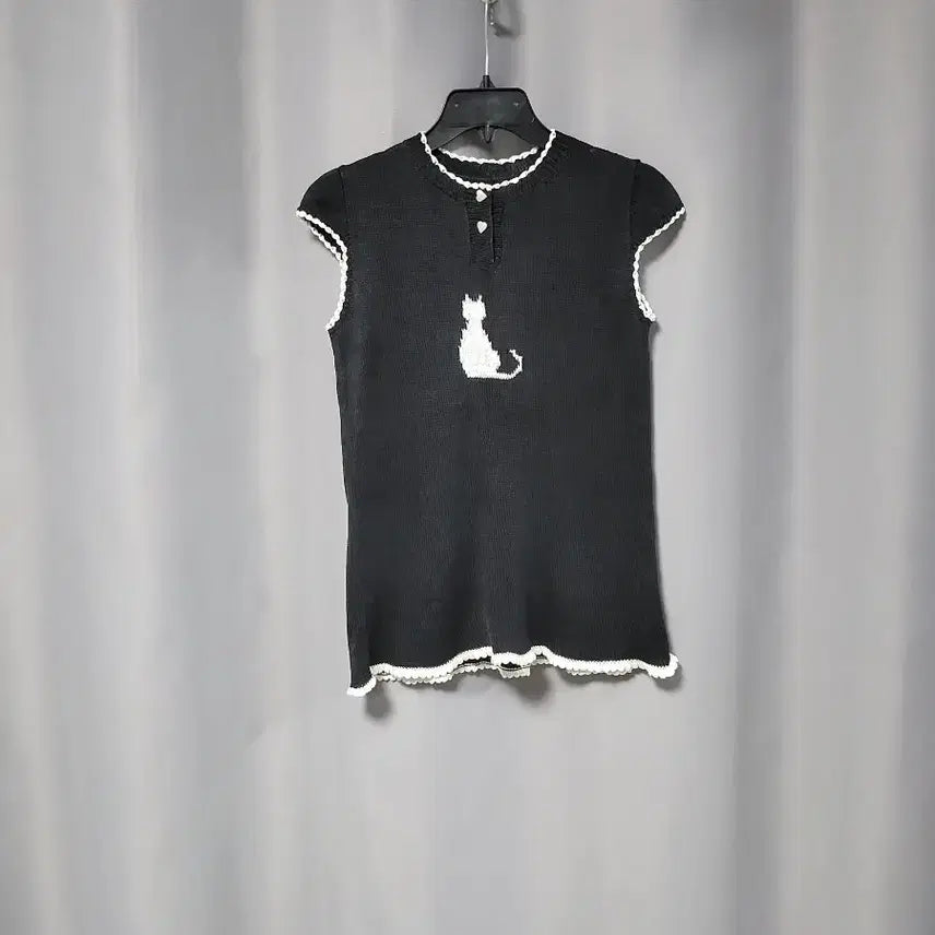 [BUNJANG] Cat Sleeveless Knit Top / 고양이 캡소매 니트