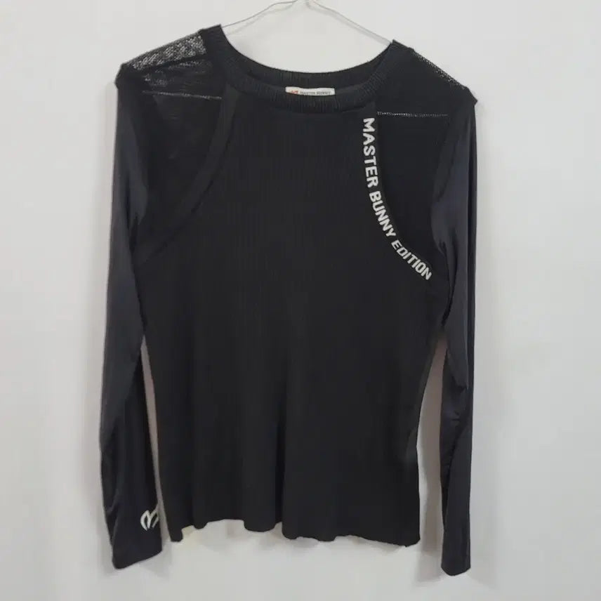 [BUNJANG] Master Bunny Edition Functional Golf T-Shirt Women's Slim Fit Size 95 / 마스터버니에디션 기능성골프티/여성(95슬림)/t2671