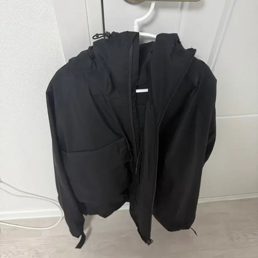 [BUNJANG] Solid Homme 24FW Windbreaker Nylon Size 52 / 솔리드옴므 24FW S243JP24410B 바람막이 52사이즈 팝니다.