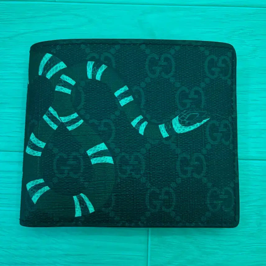[BUNJANG] Gucci GG Supreme Snake Bifold Wallet / 구찌 GG 수프림 스네이크 반지갑
