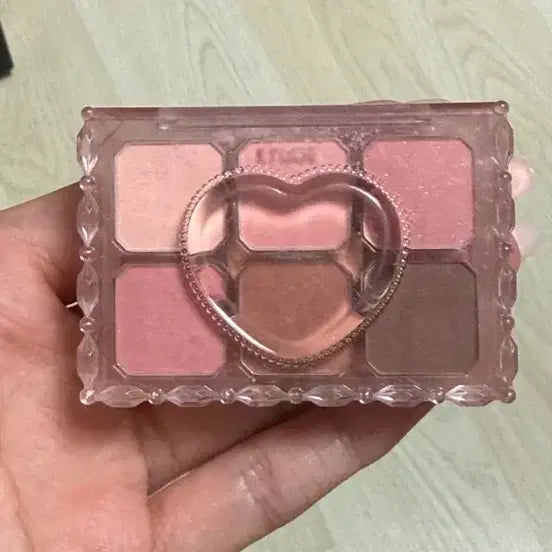 [BUNJANG] Etude My Petite Palette Coral Academy Lucifer's Appearance / 에뛰드 마이 쁘띠 팔레트 코랄학계에 루시퍼의 등장이라