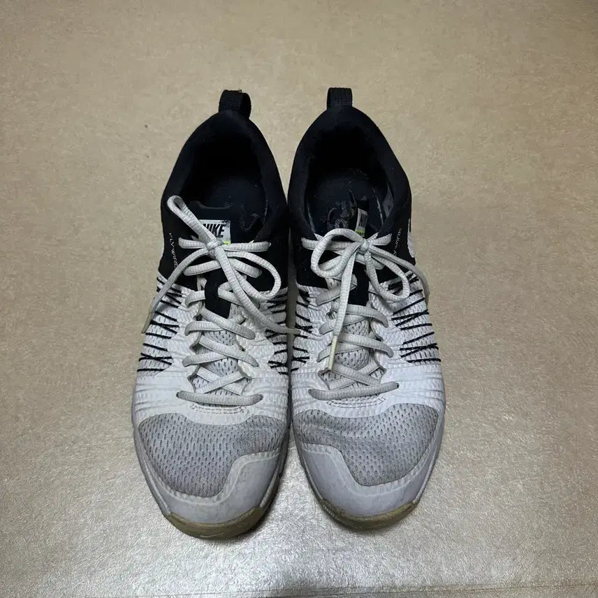 [BUNJANG] Nike Flywire Running Shoes Size 270 / 나이키 플라이와이어 운동화 270
