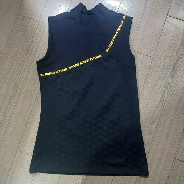 [BUNJANG] Master Bunny Edition Women's Sleeveless Golf Wear Top Size 90 / 마스터바니 에디션 여성 민소매 골프웨어90